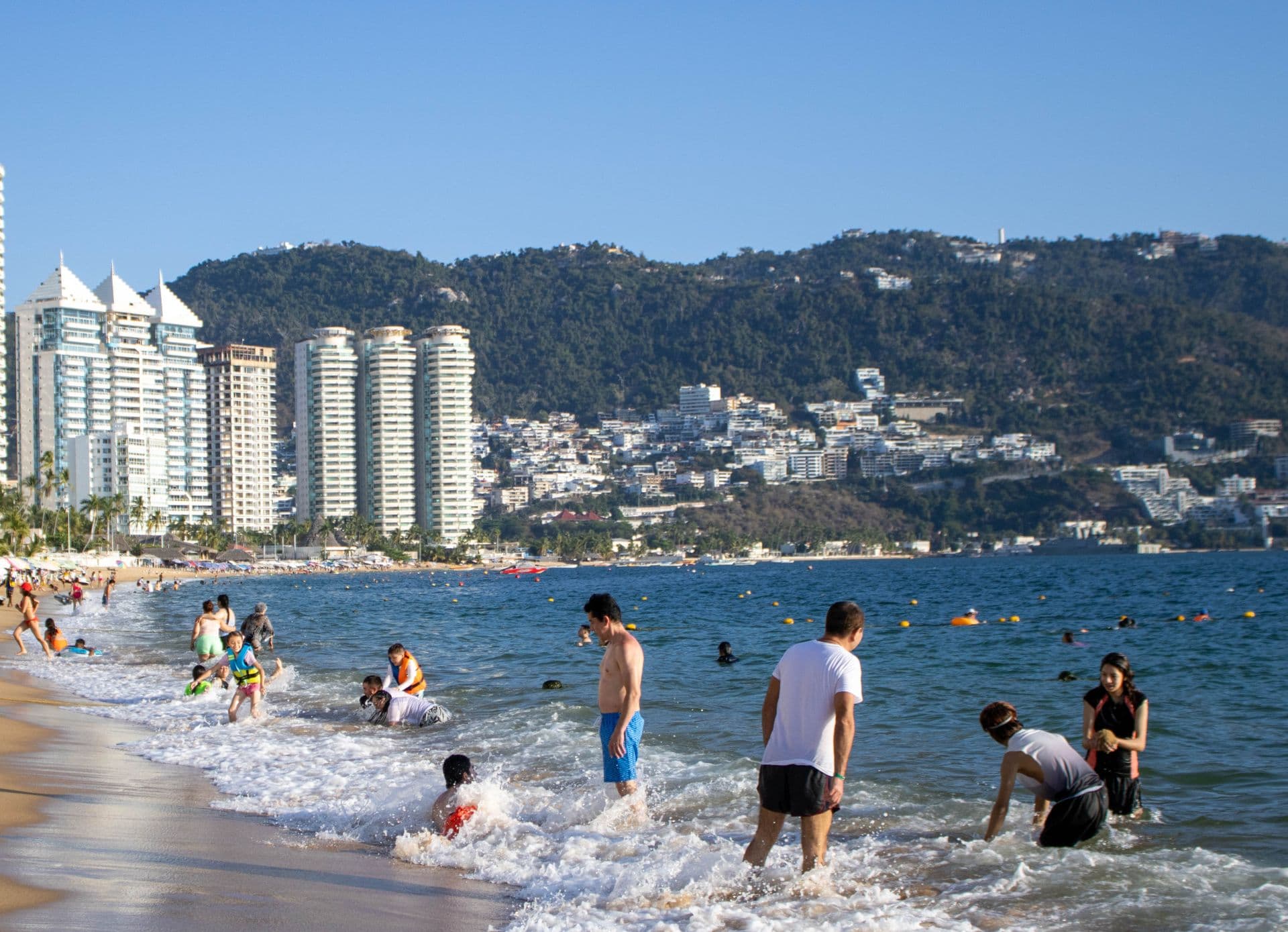 Aguas turquesas en Acapulco