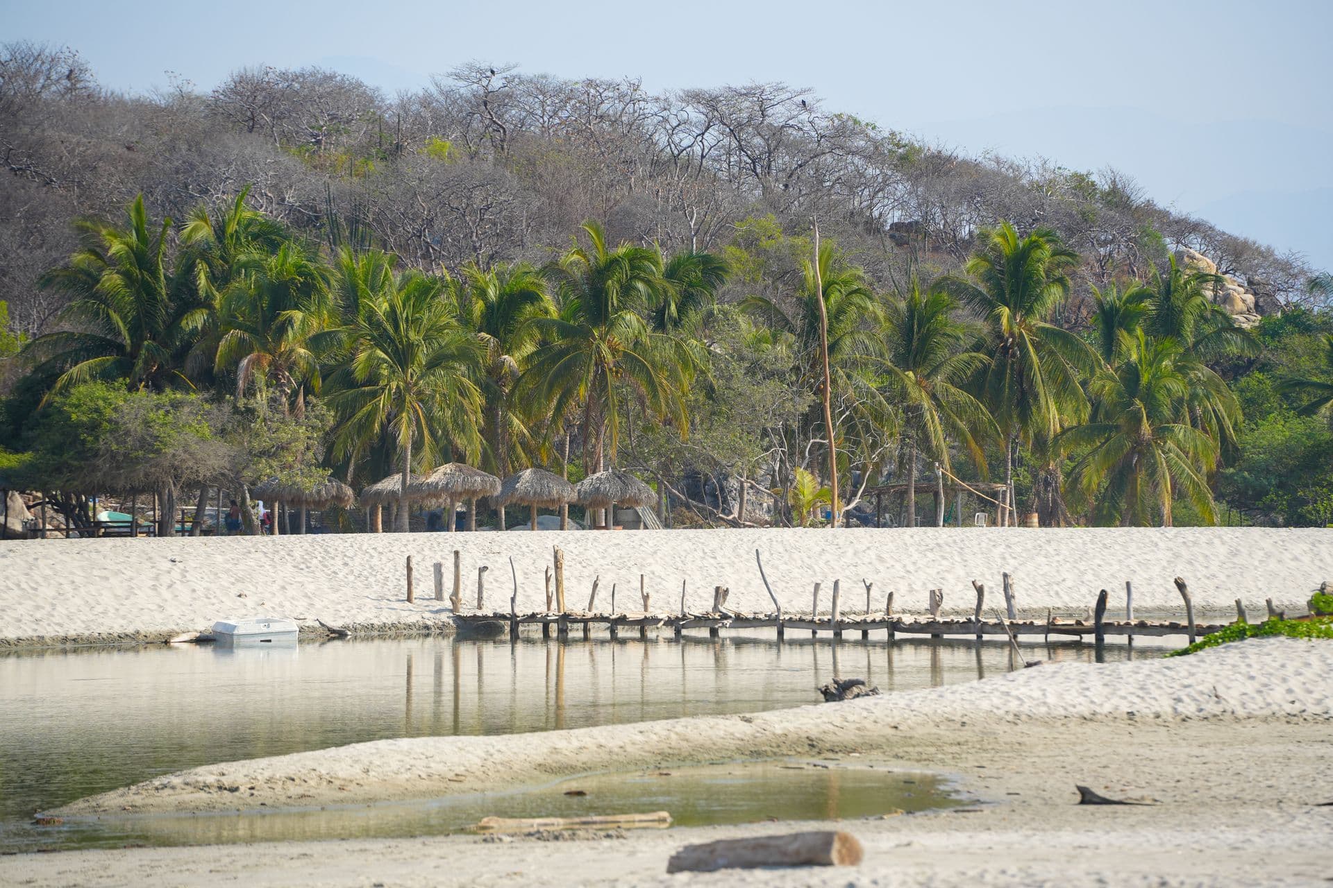Playa soleada en Acapulco