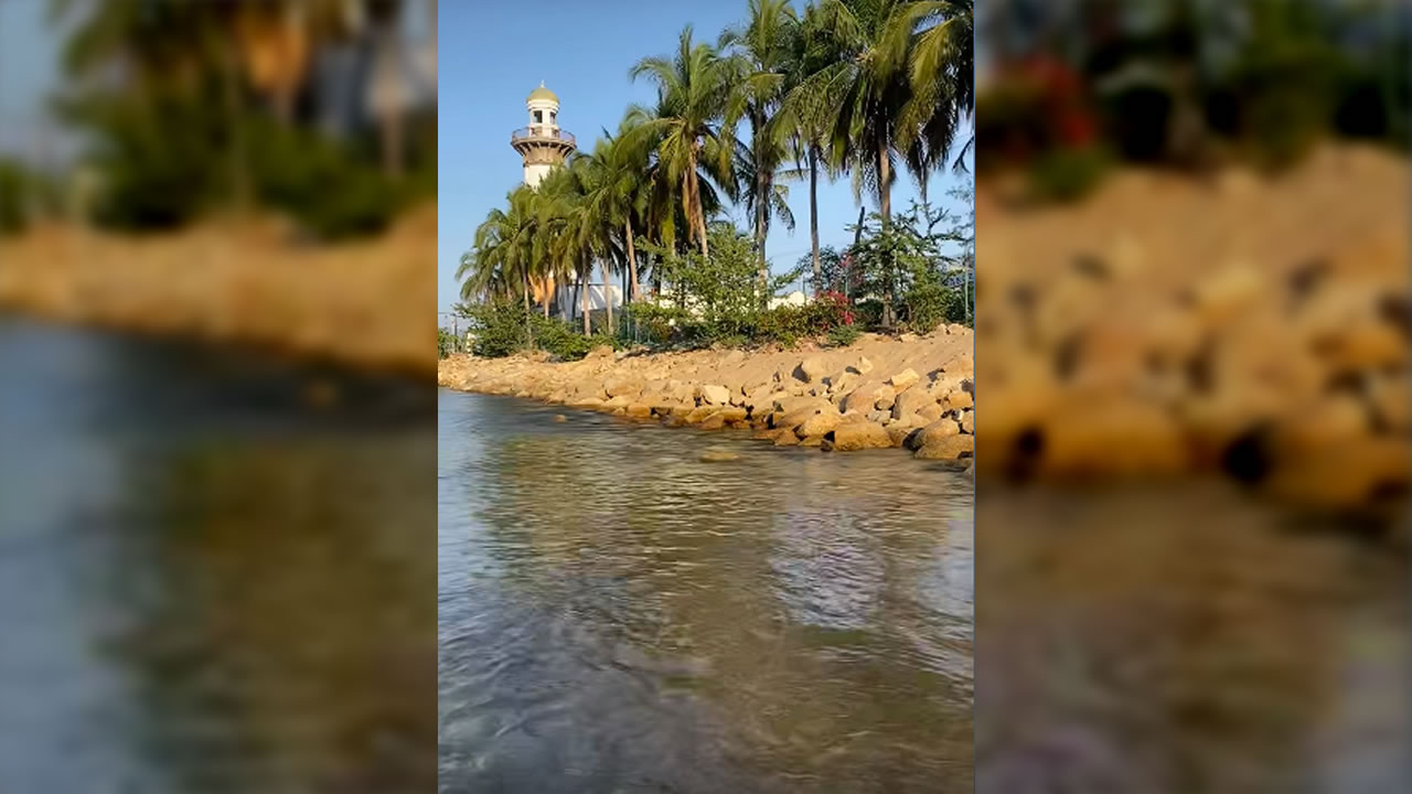 Vista panorámica de Playa Onda en Acapulco, una playa escondida de aguas cristalinas y arena dorada.