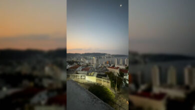 Amanecer durante el equinoccio en Acapulco, reflejando la energía del sol sobre el mar.